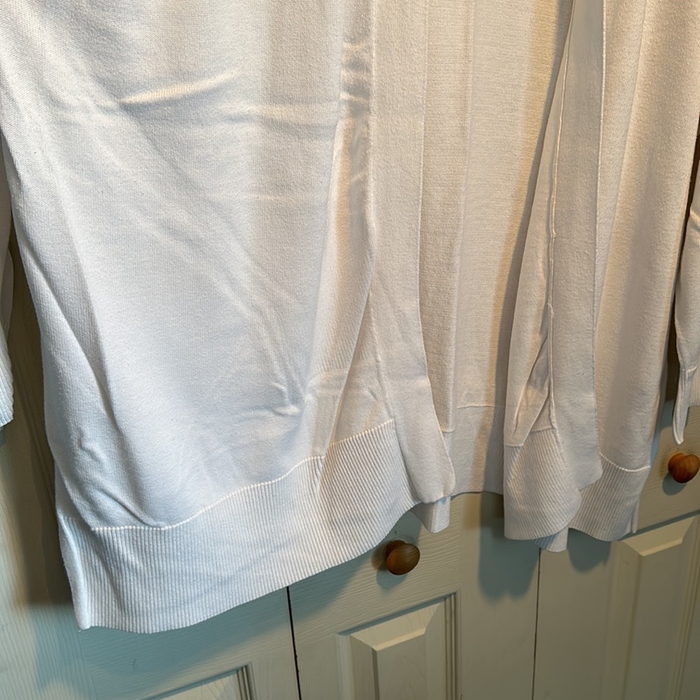 White Croft & Barrow sweater jacket - Picture 2 of 8